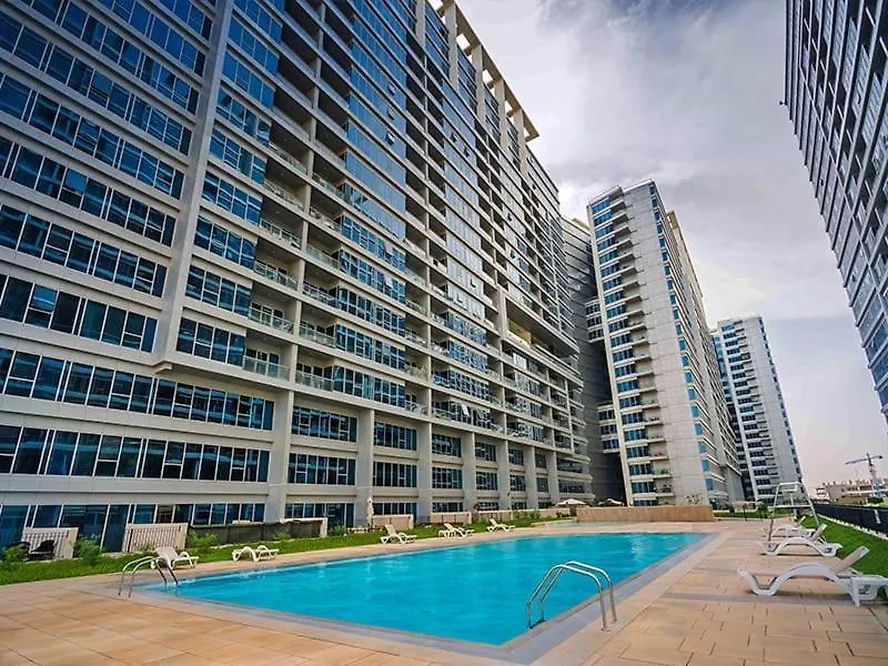 Apartment Skycourts Entire Apartment-120M2-Big Balcony Dubai
